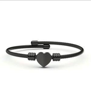 ❤️New Black Heart Bracelet